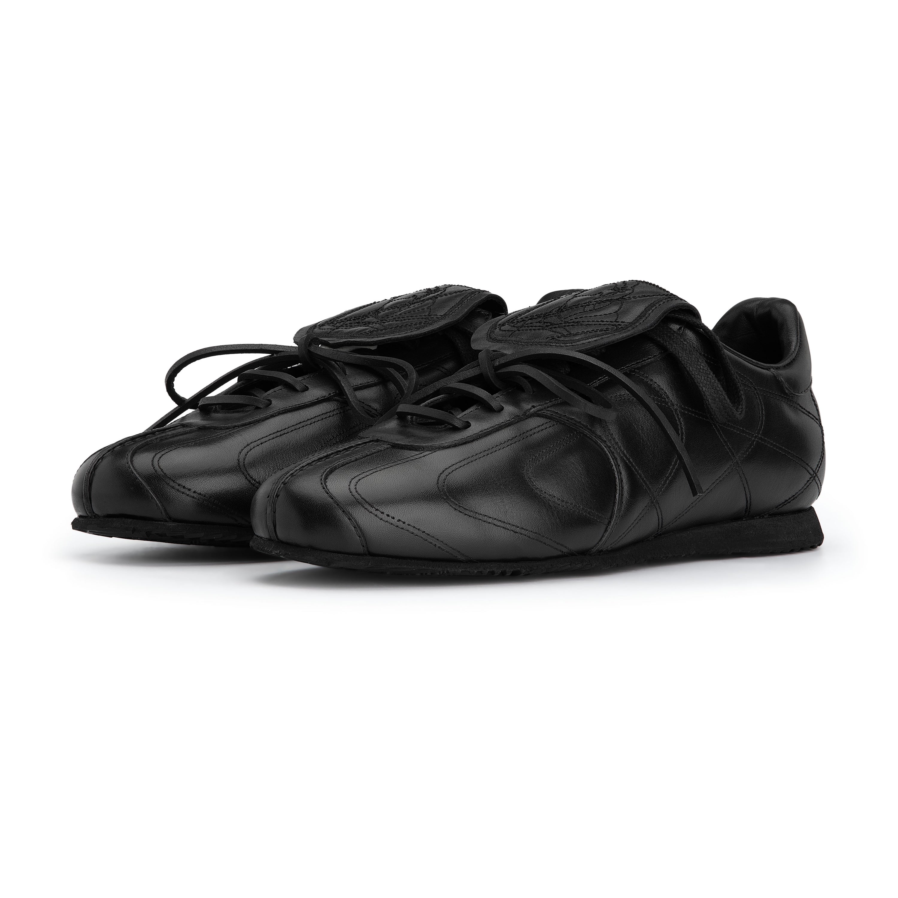 "yakuza" soccer shoes black