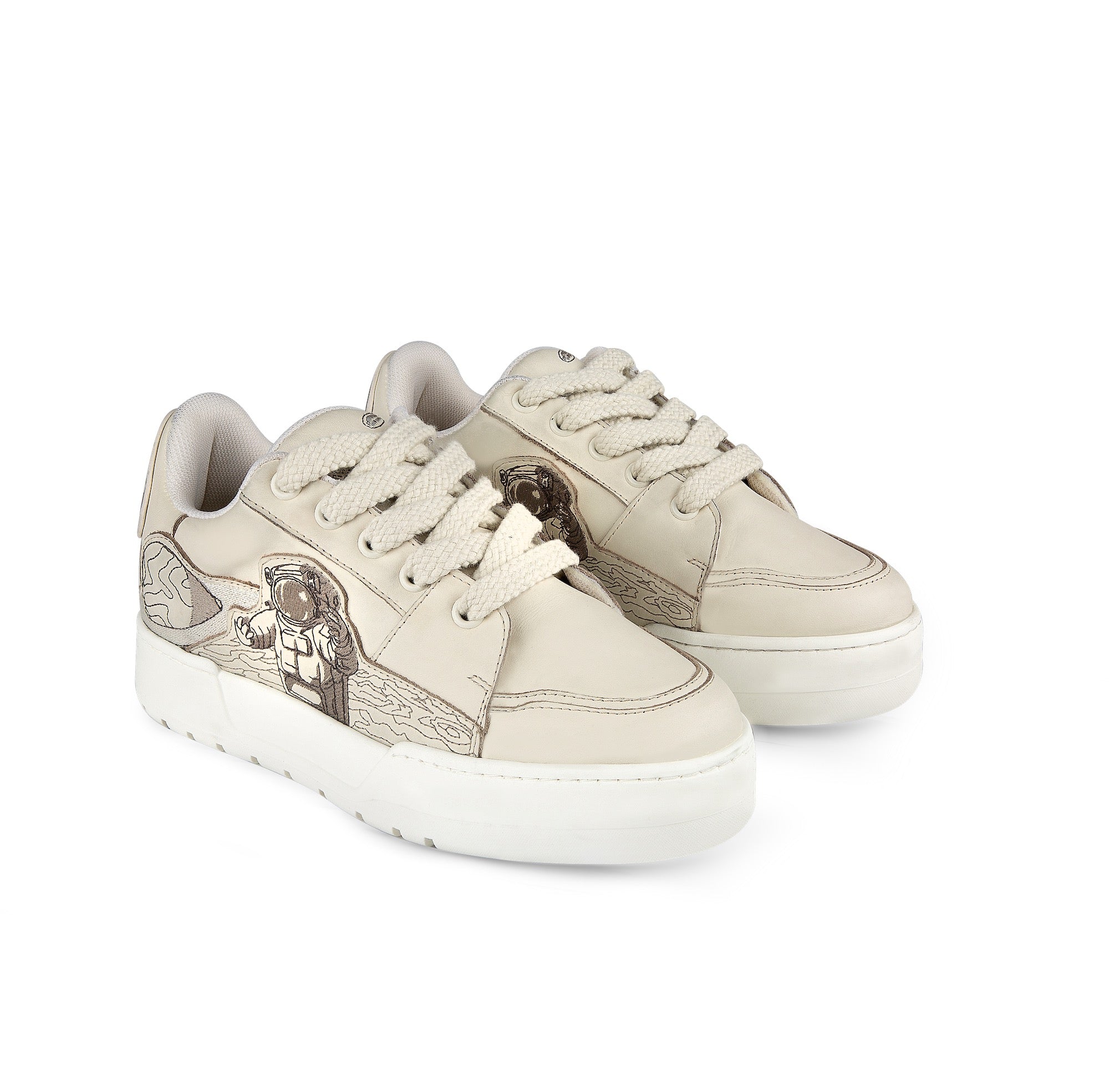Creme sneaker new arrivals